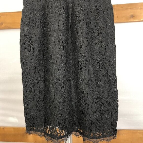 ARITZIA Babaton Tobias Black Lace Short Sleeve V-Neck Dress Sz 4 - Picture 4 of 14